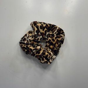 Cheetah Print Scrunchie
